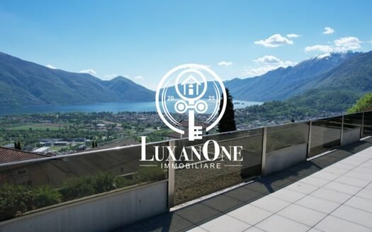 «Между небом и озером» — эксклюзивный двухуровневый пентхаус 3,5 комнаты с панорамной террасой и павильоном