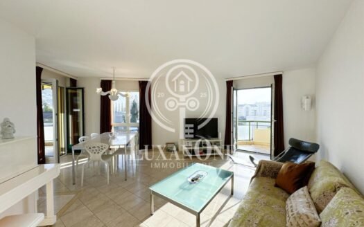 Bellissimo appartamento di 3.5 locali presso la Residenza Robinia – centrale, soleggiato, arredato