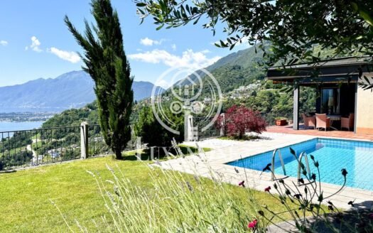 Tessiner Charme trifft Panorama – 4,5 Zimmer mit 180° Seeblick