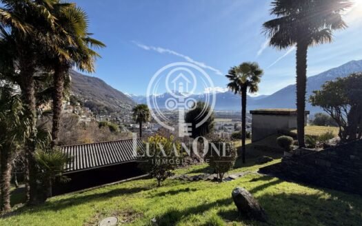 Bezauberndes 3,5-Zimmer-Einfamilienhaus mit herrlicher Panoramaaussicht und teilweisem Seeblick – als Zweitwohnsitz nutzbar