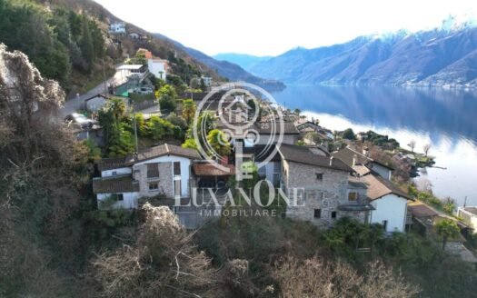 Exclusive second residence above Lake Maggiore – elegance, tranquility and unobstructable lake views