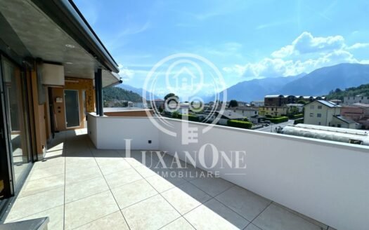 Stilvolle 4,5-Zimmer-Attikawohnung in sonniger Lage von Losone – als Zweitwohnsitz geeignet
