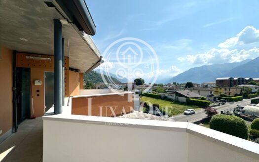 Stilvolle 4,5-Zimmer-Attikawohnung in sonniger Lage von Losone – als Zweitwohnsitz geeignet